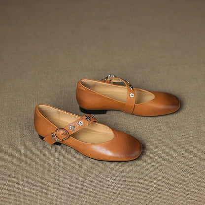 Kylen | Bailarinas Mary Jane con Tachuelas