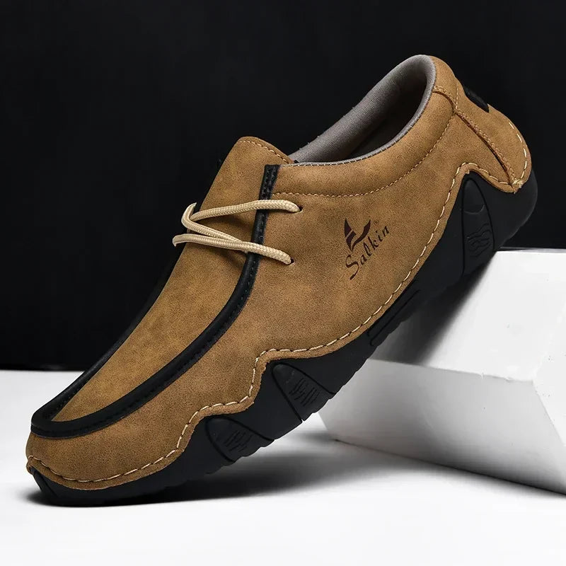 | CHAUSSURES ORTHOPÉDIQUES EN CUIR À AJUSTEMENT PRÉCIS