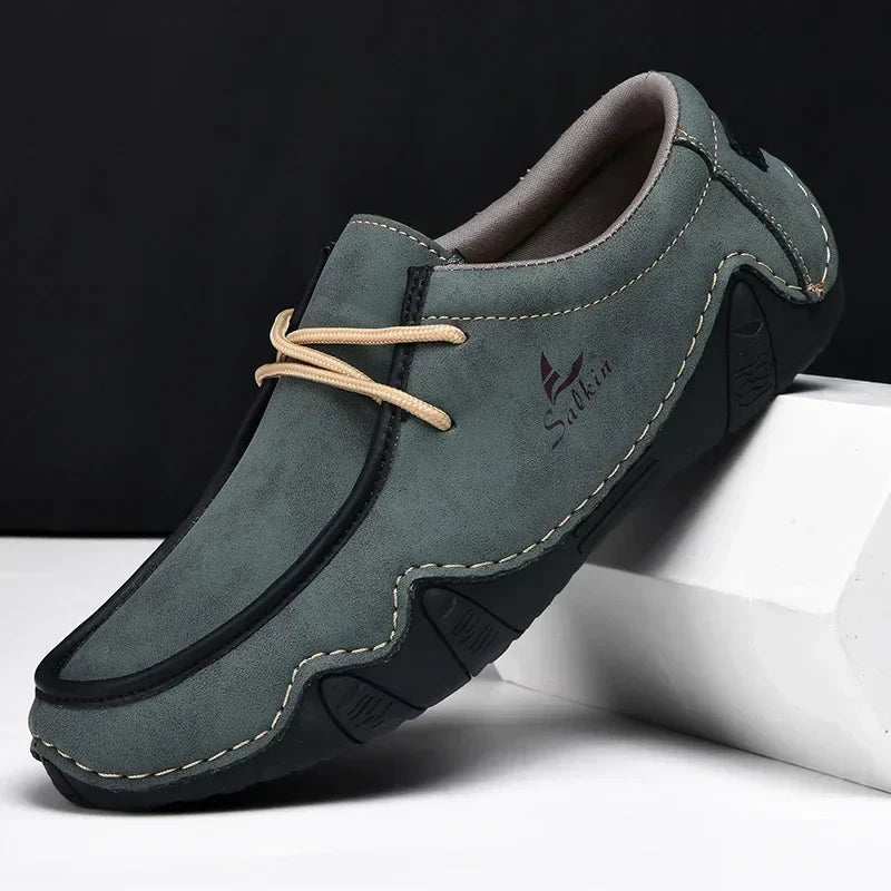 | CHAUSSURES ORTHOPÉDIQUES EN CUIR À AJUSTEMENT PRÉCIS