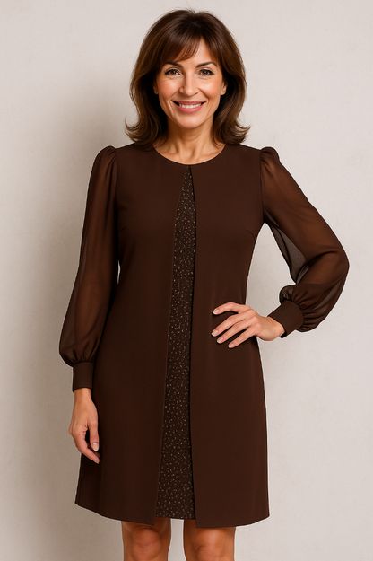 Vestido elegante y versátil de corte refinado