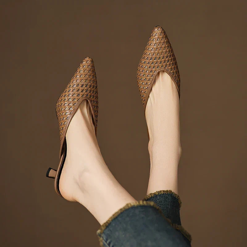 Maria | Mules Trenzadas de Punta