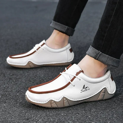| CHAUSSURES ORTHOPÉDIQUES EN CUIR À AJUSTEMENT PRÉCIS