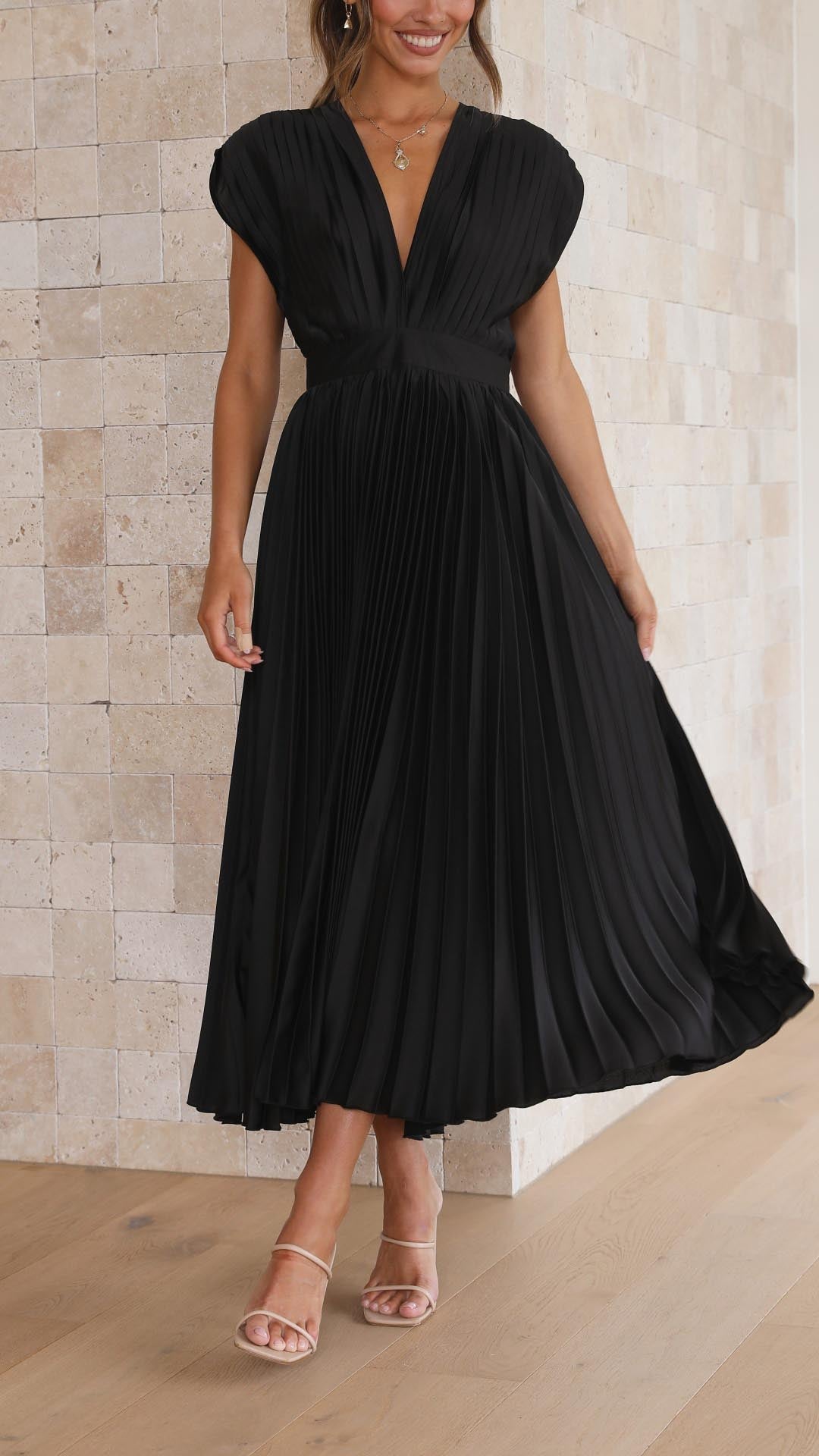 | Robe Élégante en Plis