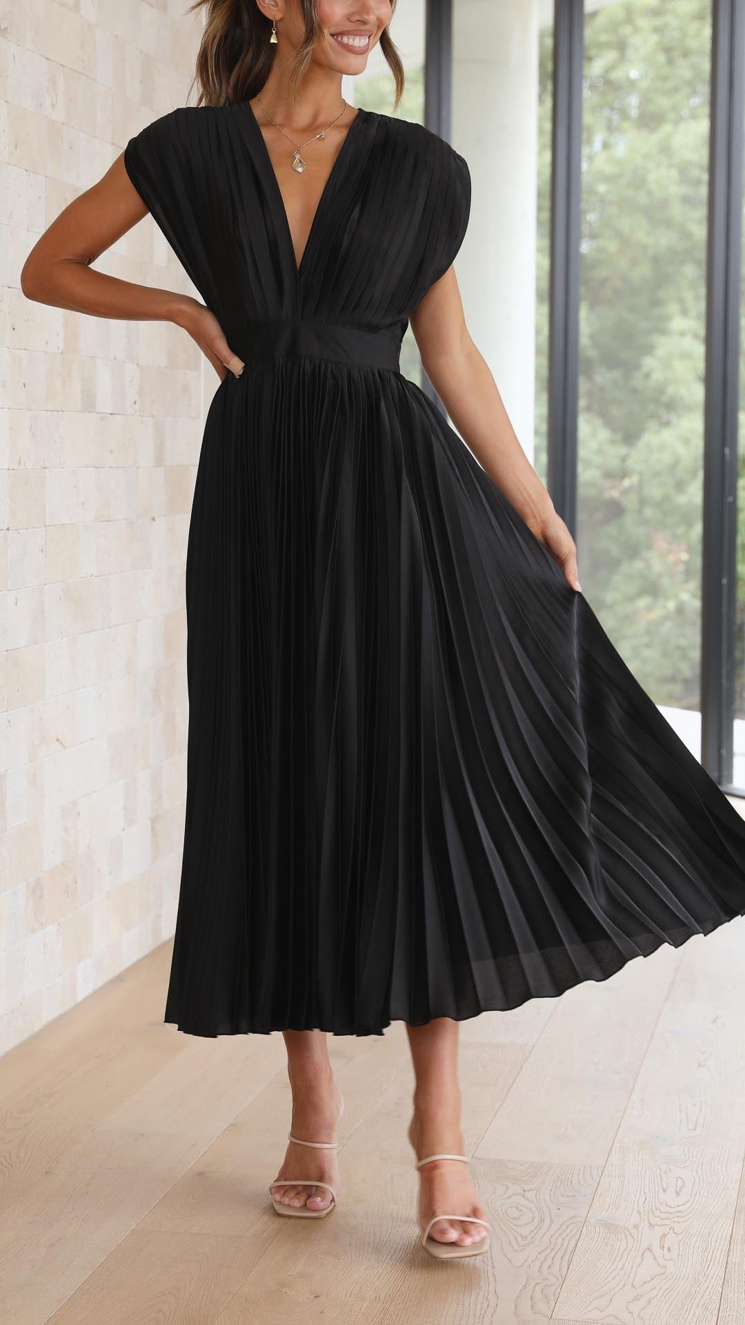 | Robe Élégante en Plis