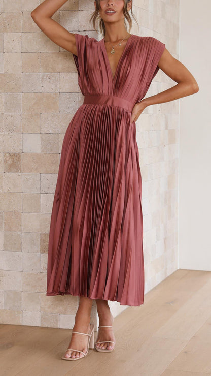 | Robe Élégante en Plis