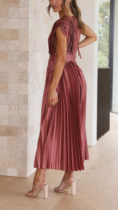 | Robe Élégante en Plis