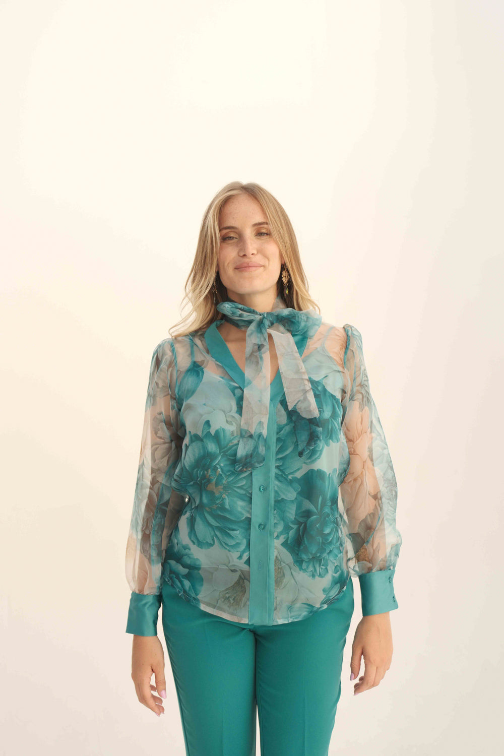 Quinira - Camisa Estampada De Mujer Con Detalles De Raso Y Top