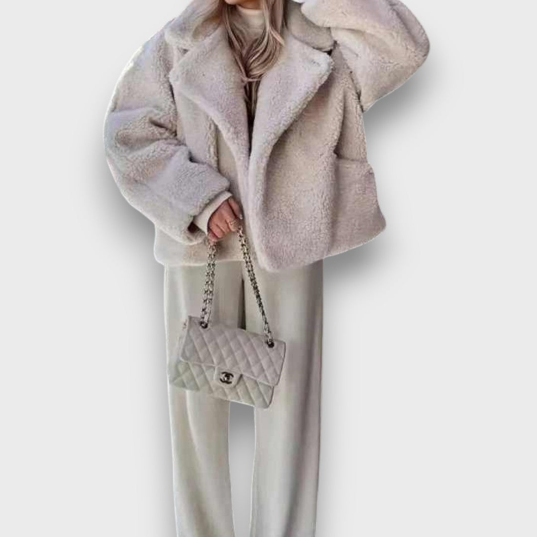 Elvianne – Blazer de cuello ancho