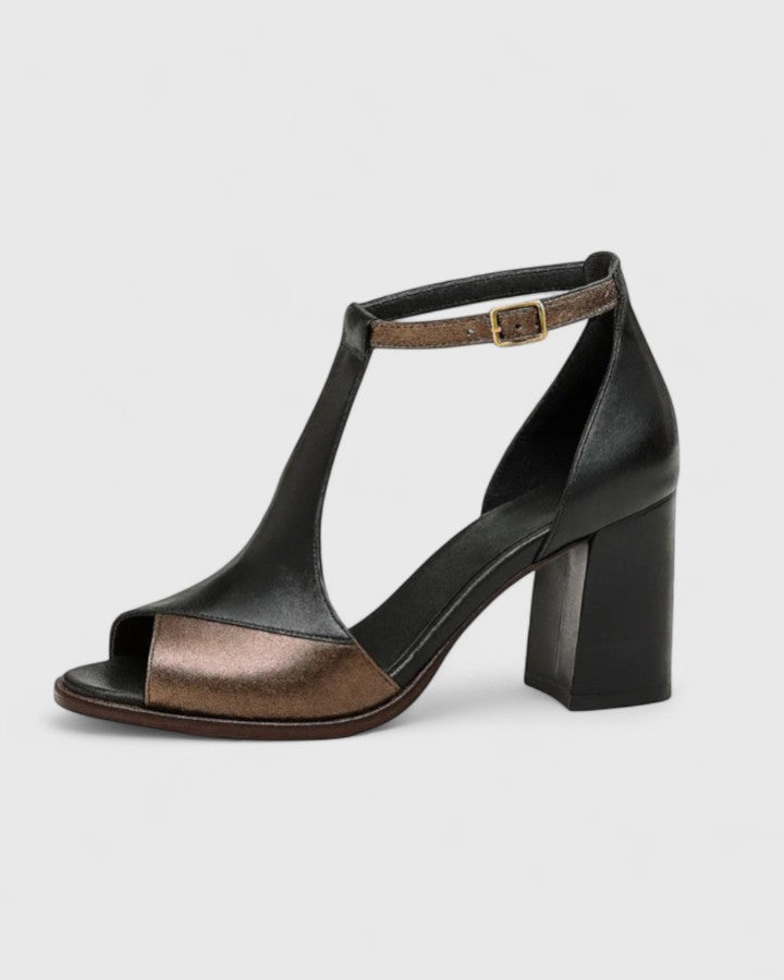 | Talons Élégants Elwira