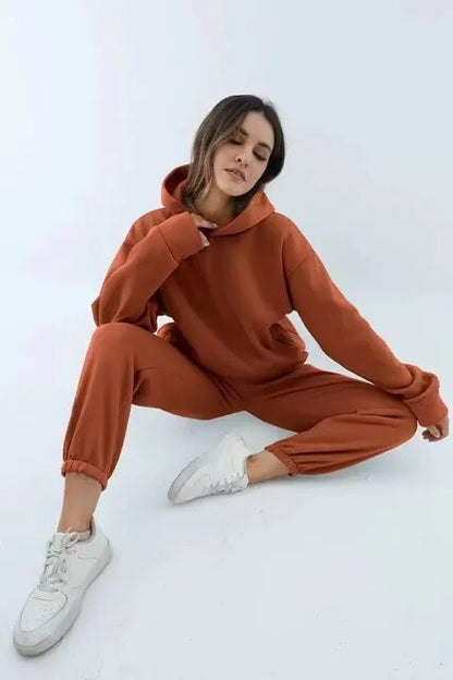 Isabella – Conjunto Sudadera con Capucha de Color Liso