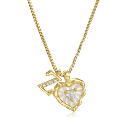 Collar Zorélisse™ de Corazón con Inicial – Personalizado y Elegante