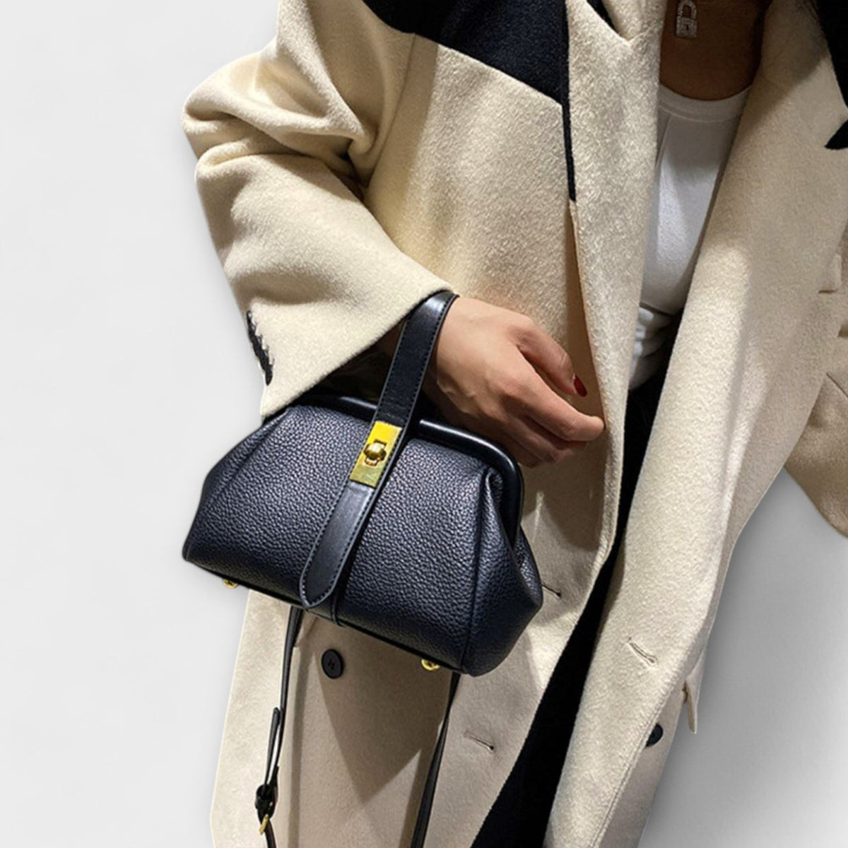 Nyvara – Bolso retro con correa ajustable para el hombro