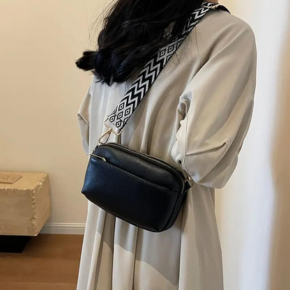 Donatella – Bolso de Bandolera Geométrico y Contemporáneo