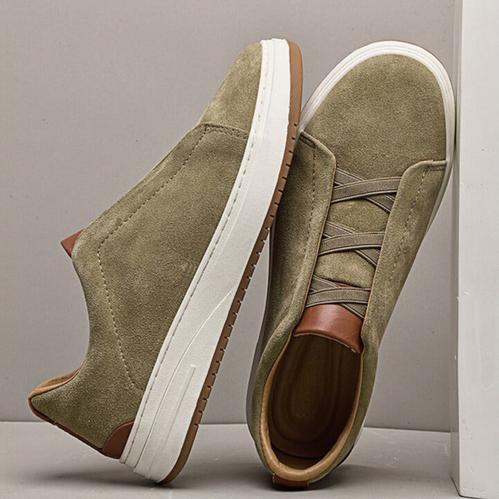 | CHAUSSURES SLIP-ON EN DAIM POUR HOMME