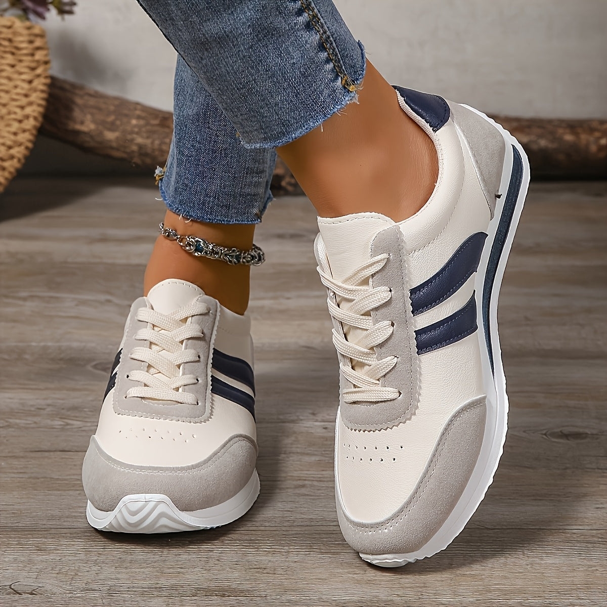 Lucienne | Zapatillas Blancas Deportivas Elegantes y Comodas