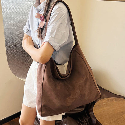 Irene – Bolso de Bandolera Versátil y Funcional para el Look Casual