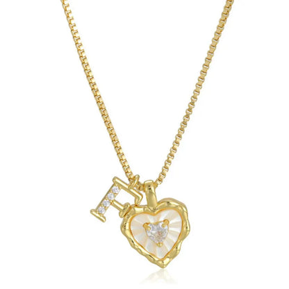 Collar Zorélisse™ de Corazón con Inicial – Personalizado y Elegante