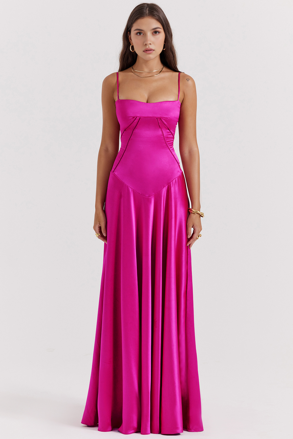 | Robe Élégante Pauline