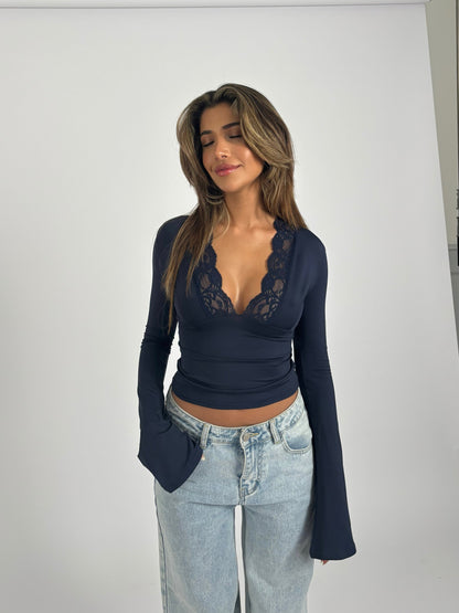 Top de encaje estilo nórdico chic