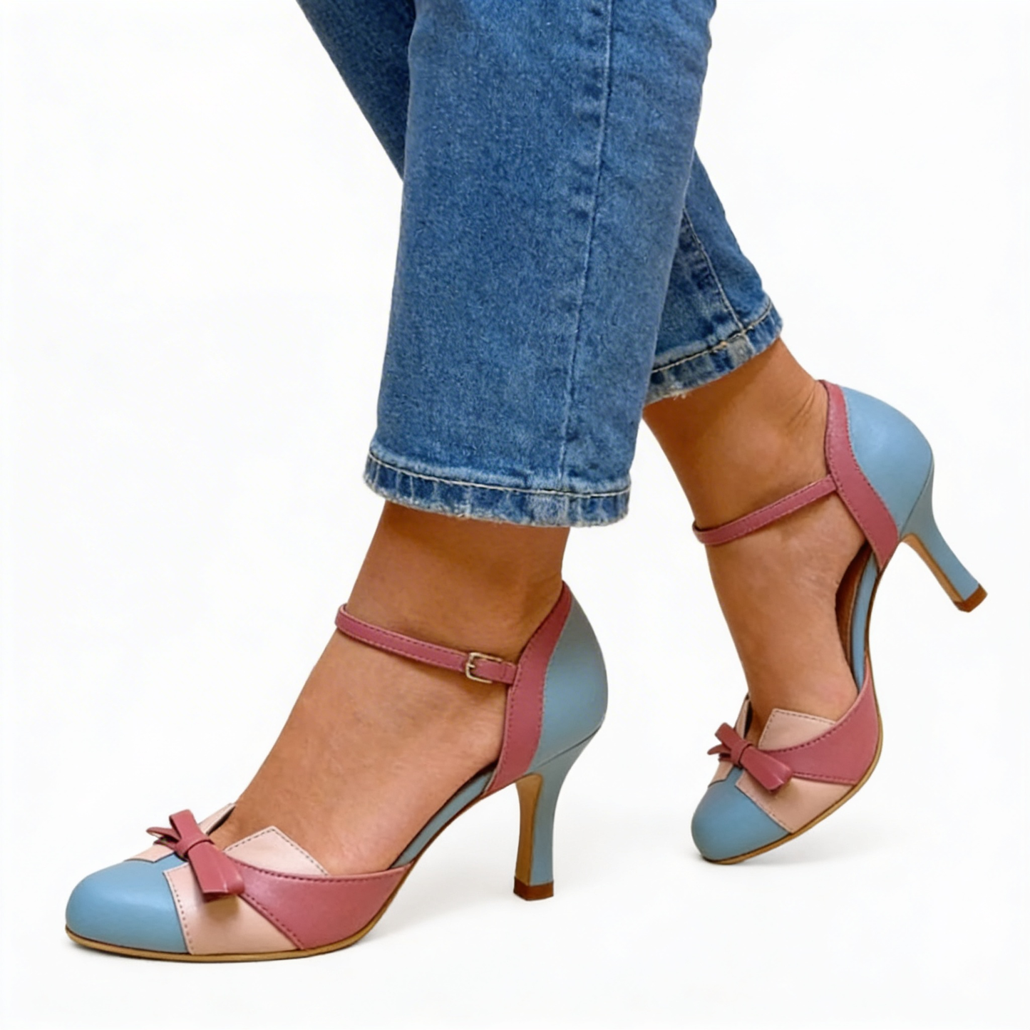 | Talons Élégants Monika
