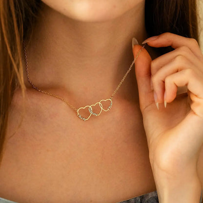 Collar de Nombre con Corazón Personalizado