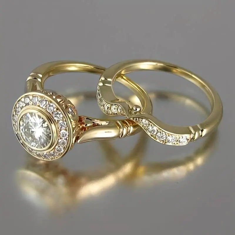 Conjunto de Anillos Vintage Dorados con Zirconia