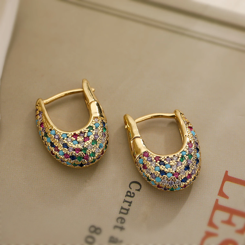 | BOUCLES D’OREILLES ÉLÉGANTES AVEC CRISTAUX COLORÉS