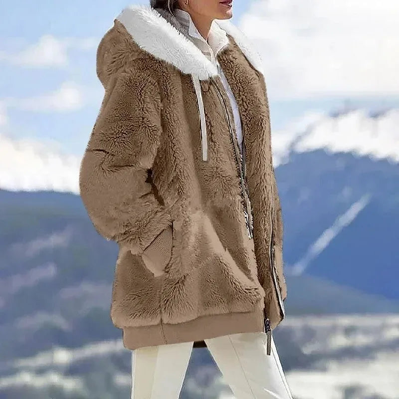 Chaqueta de invierno elegante y cálida con capucha