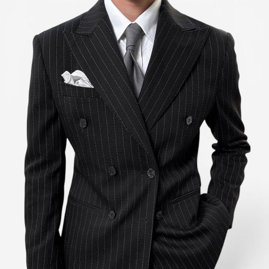 Traje Elegante de Novio Leo