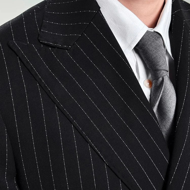 Traje Elegante de Novio Leo