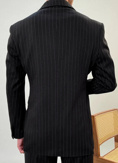 Traje Elegante de Novio Leo