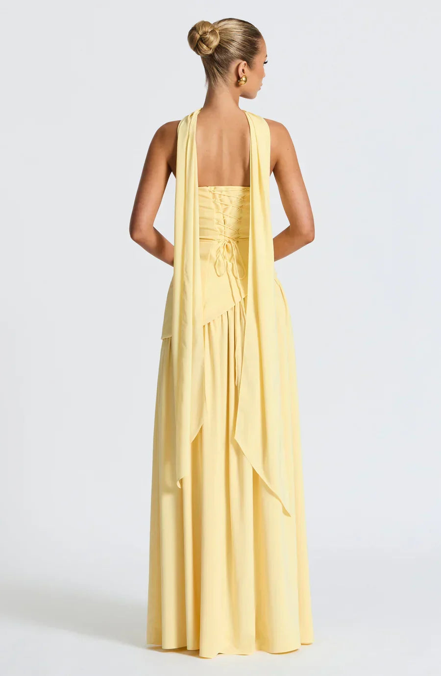 | Robe Élégante Claire
