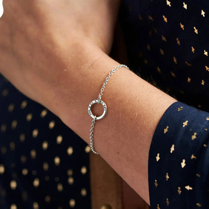Pulsera de Nombre con Aros Personalizada