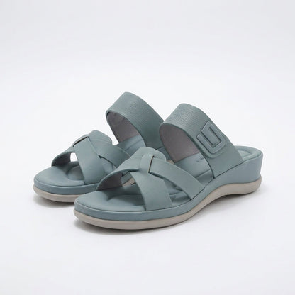 Iris — Zapatilla Estival Moderna