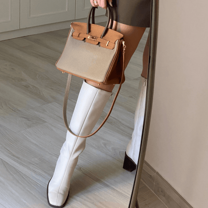 Un bolso atemporal reinventado con audacia