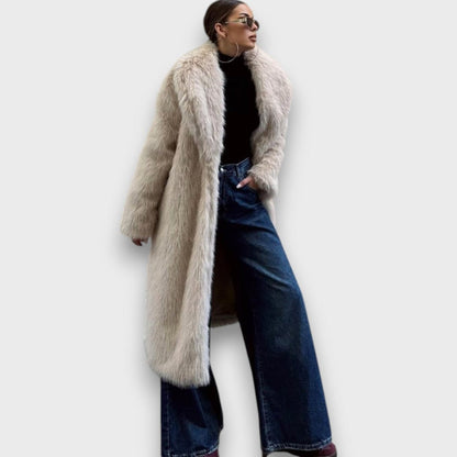 Liviane – Abrigo largo con detalles de pelo sintético estilo couture
